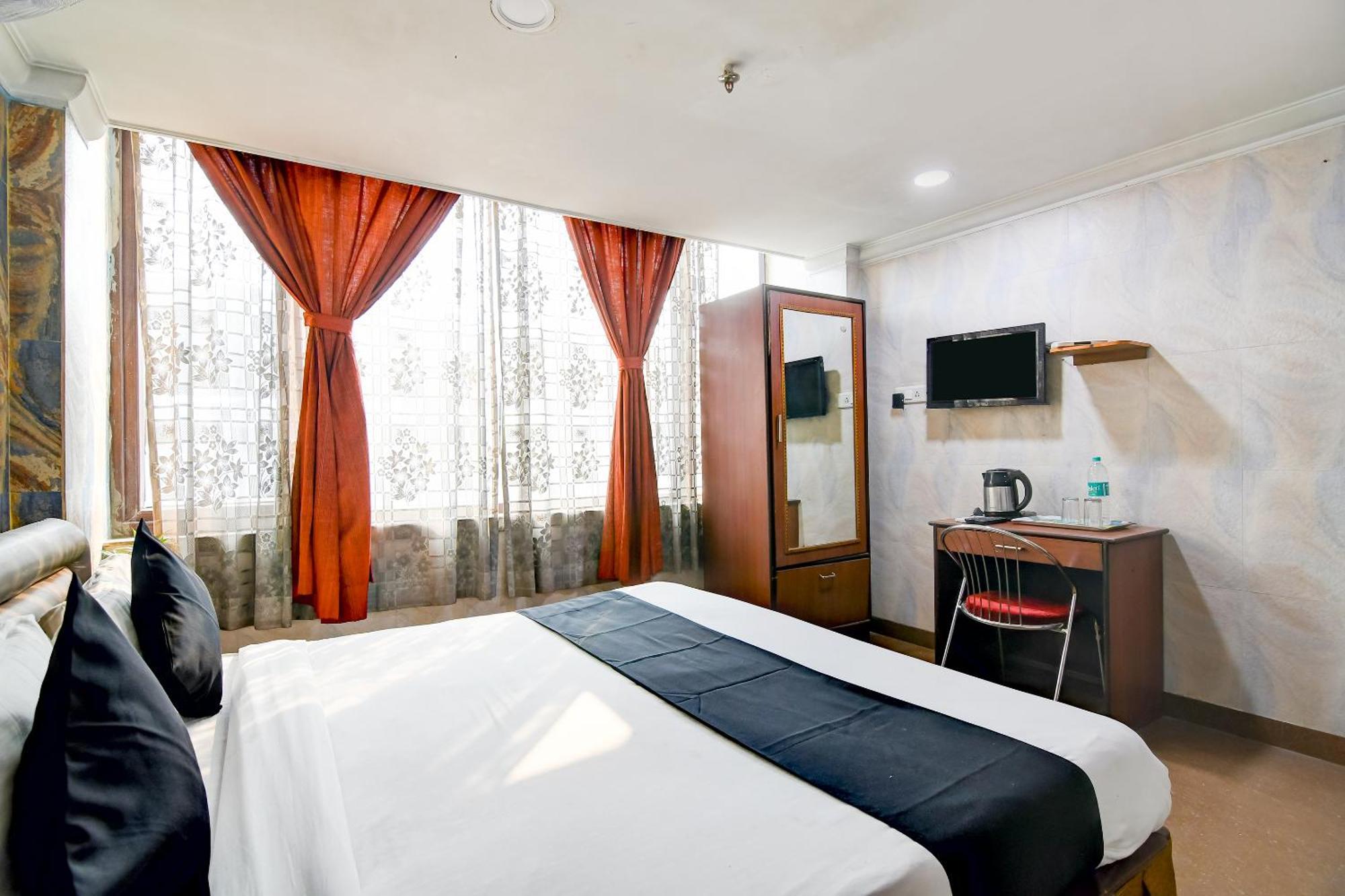 Brill Raj Palace Near City Centre 2 Калькутта Экстерьер фото