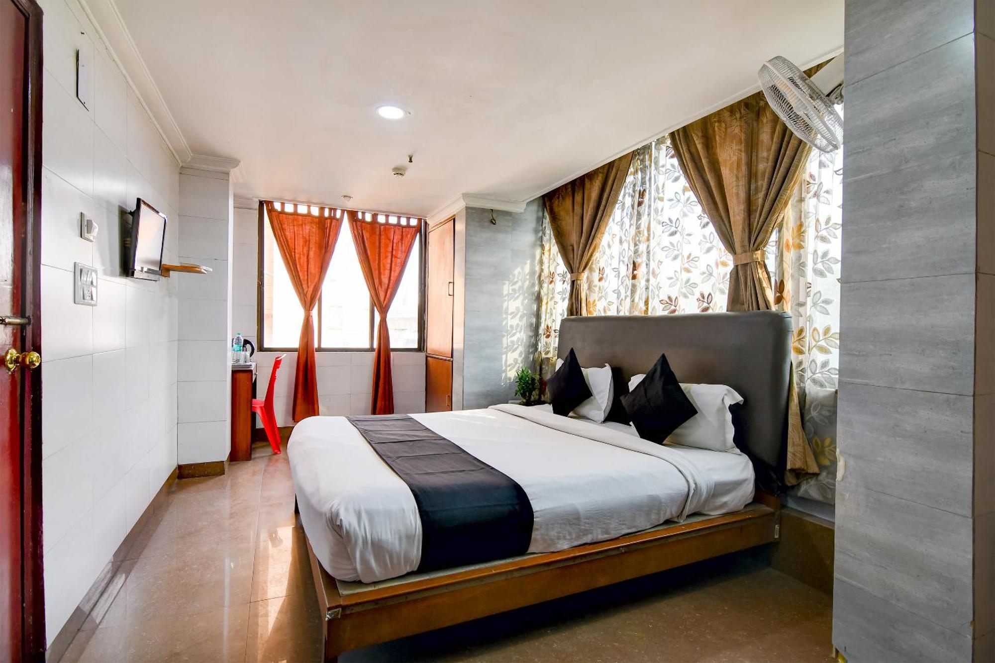 Brill Raj Palace Near City Centre 2 Калькутта Экстерьер фото